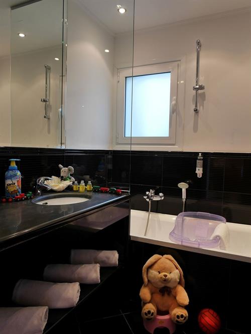 Out Of The Blue (ex. Capsis Elite Resort) - Family Standard 1 Bedroom Suite - 201857