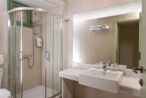 Silva Beach - ONE BEDROOM SUITE - 197824