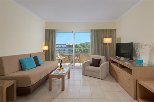 Sun Beach Resort Complex - DELUXE SUITE APART GARDEN VIEW - 203677