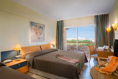 Sun Beach Resort Complex - SUPERIOR GUEST ROOM - 203692