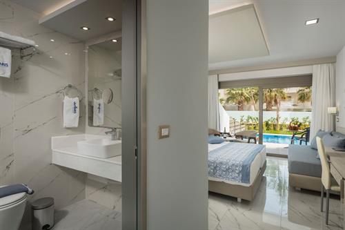 Vantaris Blue (Adults Only 16+) - PREMIUM ROOM WITH PRIVATE POOL - 203943