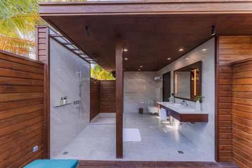 Veligandu Island Resort & Spa - BEACH VILLA - 212354