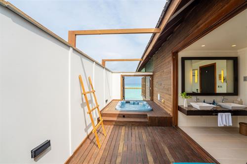 Veligandu Island Resort & Spa - Ocean Jacuzzi Villa - 212375