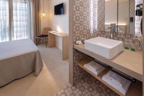 Alhambra - STANDARD ROOM - 186817