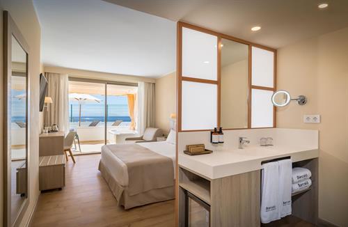 Barcelo Santiago - Deluxe Room With Hydromasage - 207243