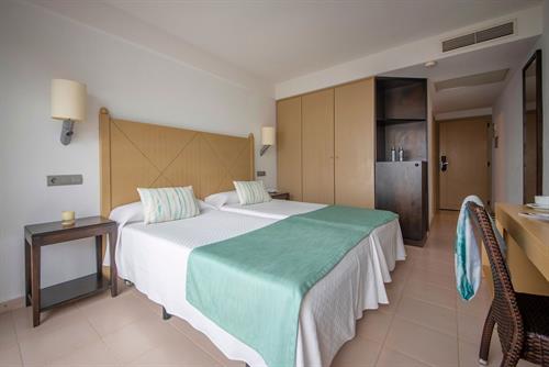 Blau Punta Reina Resort - SUPERIOR ROOM SEA VIEW - 217053