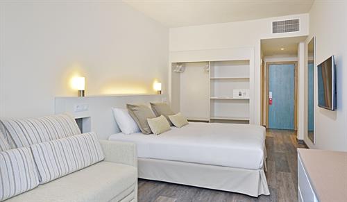 Sol Barbados - STANDARD ROOM POOL VIEW - 229066