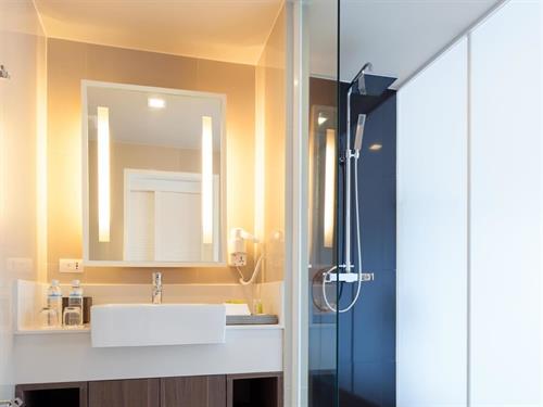 Best Western Patong Beach - SUPERIOR ROOM CITY VIEW - 221614