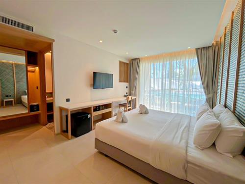 Peach Hill Resort & Spa - Deluxe Room Avenue Wing - 219562