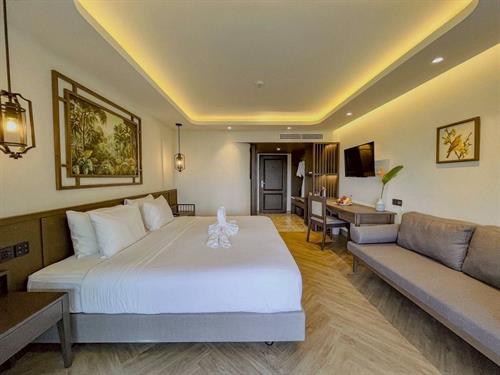 Peach Hill Resort & Spa - Deluxe Room Summit Wing - 219565