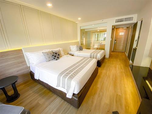 Phuket Graceland Resort & Spa - DELUXE POOL ACCESS - 183343