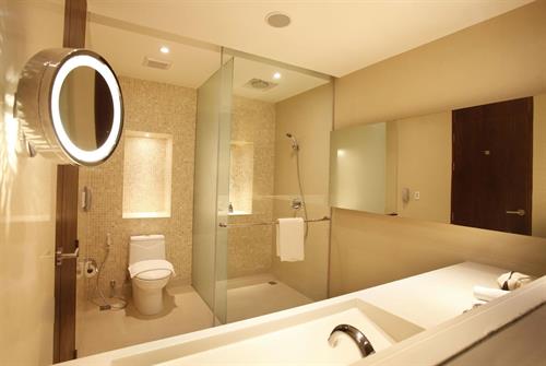 Phuket Graceland Resort & Spa - SUNSET DELUXE POOL ACCESS - 183358