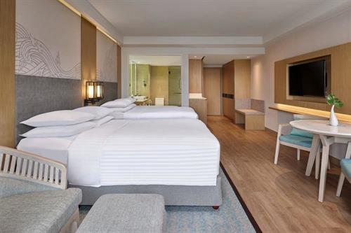 Phuket Marriott Resort & Spa Merlin Beach - Large Guest Room Pool View - 214344