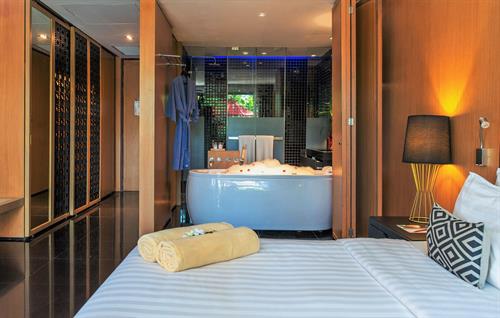 Ramada Resort By Wyndham Khao Lak - Deluxe Jet Tub Room - 179214