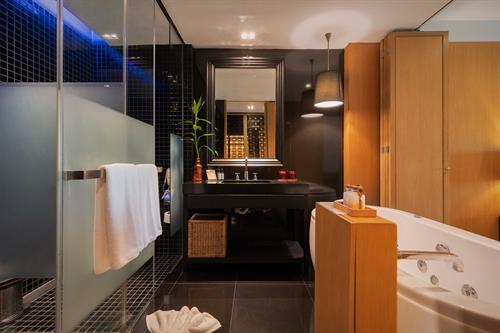 Ramada Resort By Wyndham Khao Lak - Deluxe Jet Tub Room - 179219
