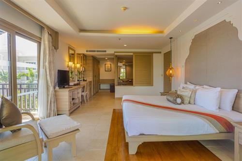 Ravindra Beach Resort & Spa - FAMILY SUITE ONE BEDROOM - 216667