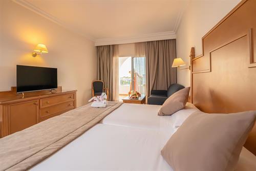 Occidental Marco Polo - STANDARD ROOM SIDE SEA VIEW - 230827
