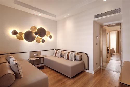 Akka Hotels Antedon - Deluxe Family Land View - 218702