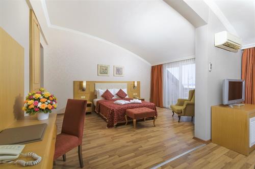 Alaiye Resort - king suite room - 248848