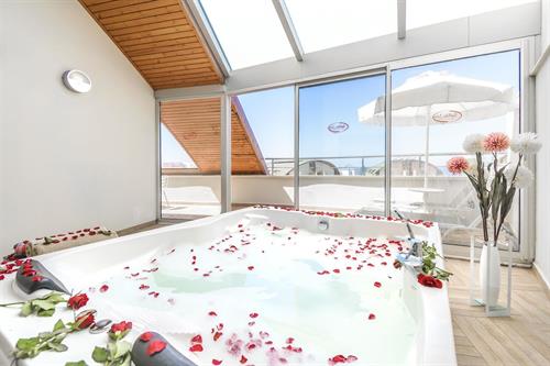 Alaiye Resort - king suite room - 248849