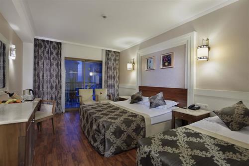 Alba Queen Hotel - STD ROOM LAND VIEW - 205887