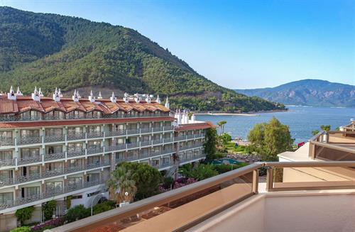 Aqua Hotel - DELUXE FAMILY SUITE - 207717