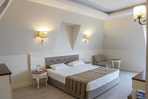 Aydinbey Famous Resort - STANDARD ROOM LAND VIEW - 207780