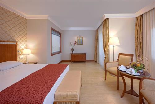 Belconti Resort Hotel - Deluxe Room Garden View With Jacuzzi - 251219