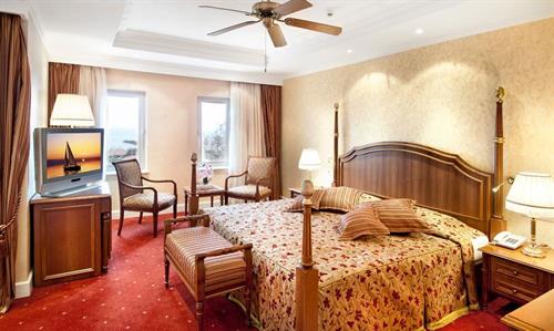 Belconti Resort Hotel - KING SUITE - 207831