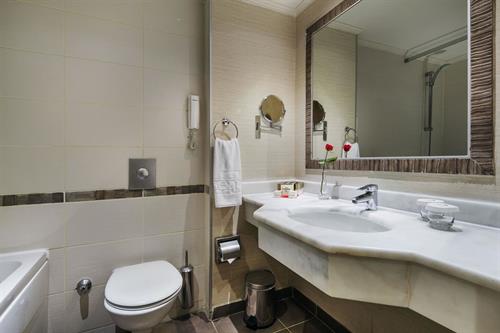 Bellis Deluxe Hotel - Family Room (Side Sea View 45M2) - 243281