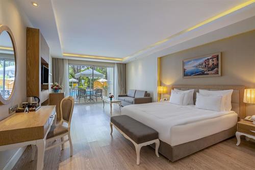 Bellis Deluxe Hotel - Jasmine Lagoon Family Room (Direct Pool Access 80M2) - 243236