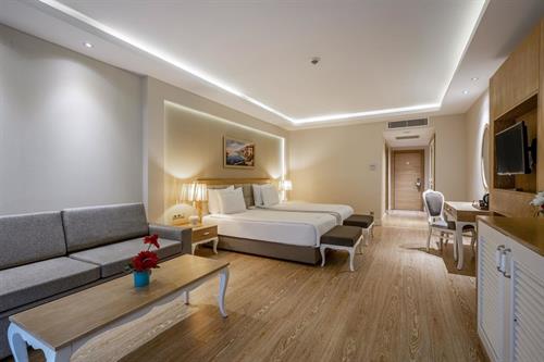 Bellis Deluxe Hotel - Jasmine Pool View Family Room (80M2) - 243244