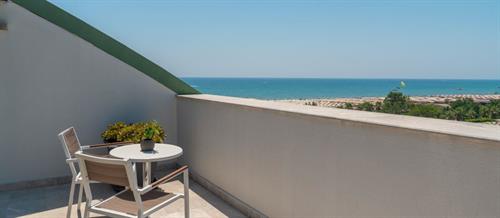 Blue Side (Adults Only +16) (ex. Sensimar Side) - Junior Suite Room Part Sea View - 223763