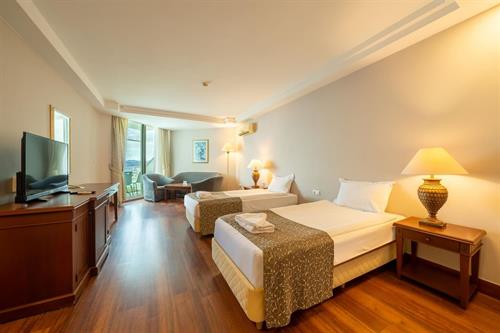 Bodrum Holiday Resort - Hotel Standard Family Room - 238523