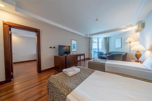 Bodrum Holiday Resort - Hotel Standard Family Room - 238524