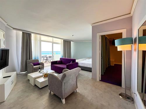 Catamaran Quality Times - CORNER SUITE - 189325