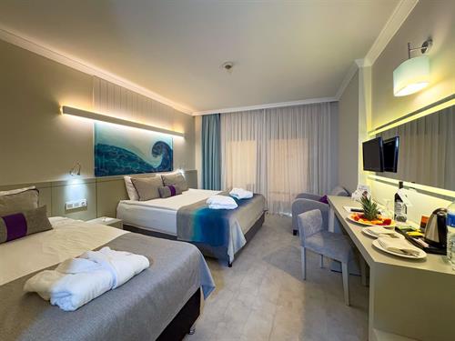 Catamaran Quality Times - Standard Comfort Room - 235504