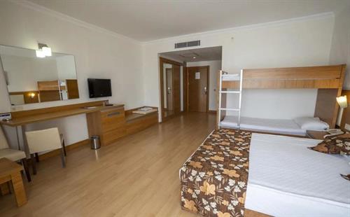 Cenger Beach Resort - FAMILY WITH BUNKBED - 241516