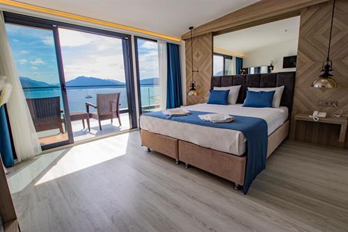 Class Unique Beach (Adults Only +14) - King Suite Sea View - 210196