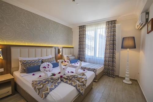Club Big Blue Suite Hotel - FAMILY DELUXE ROOM - 208299
