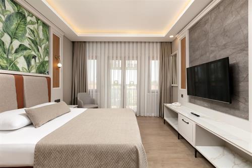 Club Hotel Phaselis Rose - Comfort Family Mainbuilding Land View - 250695