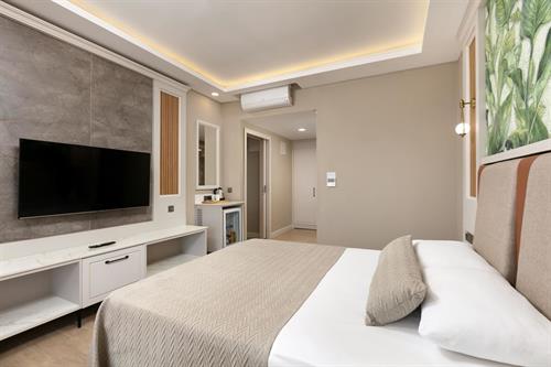 Club Hotel Phaselis Rose - Comfort Family Mainbuilding Land View - 250696