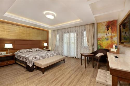 Club Hotel Phaselis Rose - Garden Deluxe Suit - 250667