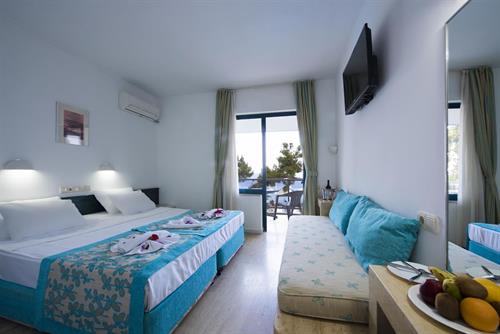 Club Hotel Rama - CONNECTION ROOM - 247641
