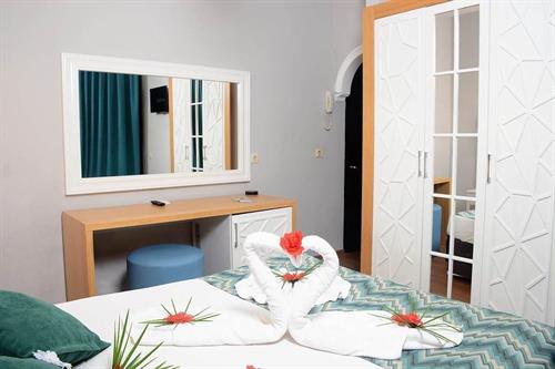 Club Sea Time - LARGE ROOM - 208923