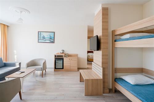 Club Sun Heaven Family & Spa - ECONOMY FAMILY LARGE ROOM - 180815