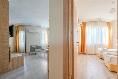 Club Sun Heaven Family & Spa - ECONOMY FAMILY LARGE ROOM - 180818