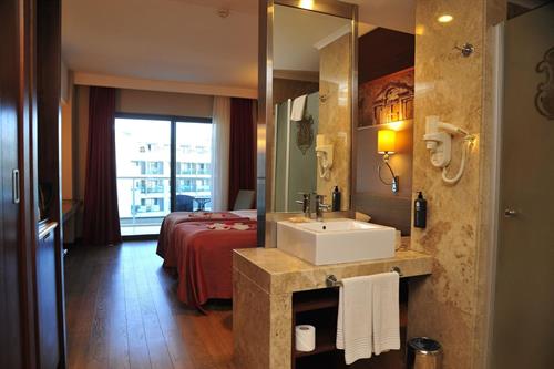 Commodore Elite Suites & Spa (Adults Only +18) - Elite Room Land View - 243846