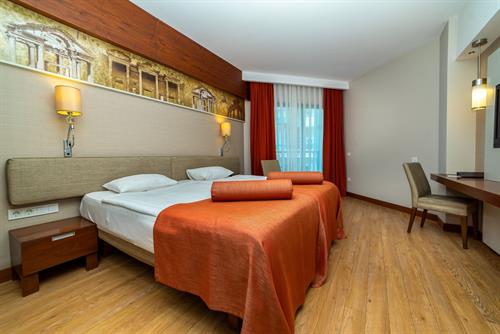 Commodore Elite Suites & Spa (Adults Only +18) - ELITE SEA SIDE ROOM - 243842