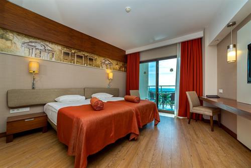 Commodore Elite Suites & Spa (Adults Only +18) - ELITE SEA VIEW - 243838